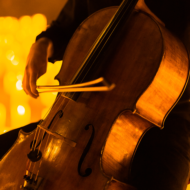 Candlelight 90s Unplugged